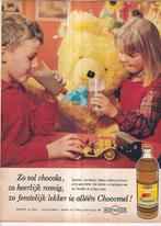 Retro reclame 1965 Nutricia Chocomel feest met beer, Overige typen, Ophalen of Verzenden