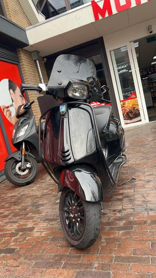 Vespa sprint 2016, Fietsen en Brommers, Scooters | Vespa, Overige modellen, Ophalen