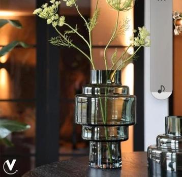 Vaas Kasai M 20% korting  beschikbaar voor biedingen