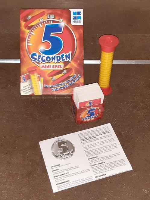 5 seconden mini spel nieuwstaat, Hobby en Vrije tijd, Gezelschapsspellen | Kaartspellen, Zo goed als nieuw, Ophalen of Verzenden