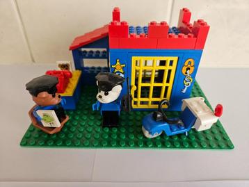 Lego nr. 3664-1 Fabuland Police Station   beschikbaar voor biedingen