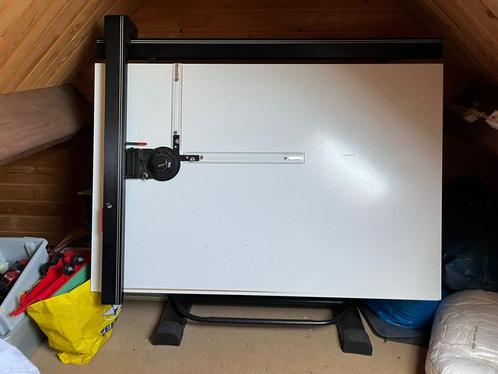 Tekentafel 100 x 150cm, Doe-het-zelf en Verbouw, Tekentafels, Zo goed als nieuw, Ophalen