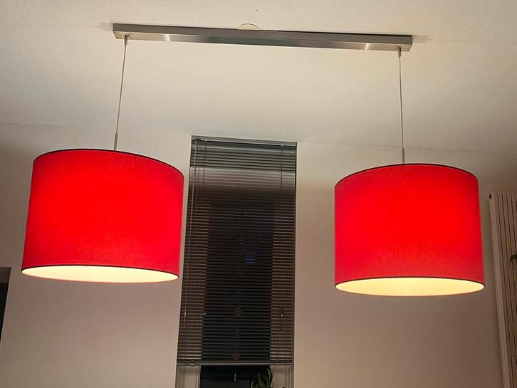 Eetkamerlamp met Rode Kappen, Huis en Inrichting, Lampen | Hanglampen, Zo goed als nieuw, Minder dan 50 cm, Metaal, Stof, Ophalen