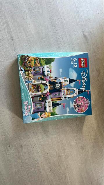 LEGO Disney 41154 beschikbaar voor biedingen