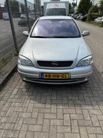 Opel Astra 2.2 16V 5D AUT 2001 Grijs, Auto's, 610 kg, Origineel Nederlands, Particulier, 2198 cc