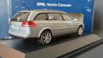 Opel Vectra Caravan 1:43 Schuco Pol, Hobby en Vrije tijd, Modelauto's | 1:43, Ophalen of Verzenden, Zo goed als nieuw, Auto, Schuco