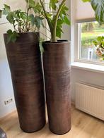 Twee Grote Stenen Vazen, Huis en Inrichting, Woonaccessoires | Vazen, Ophalen, Gebruikt, Overige kleuren, Steen