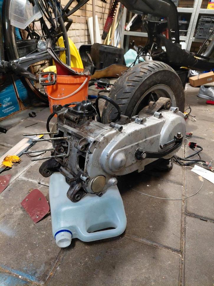 Piaggio Zip Carter - Geen Scheuren!, Fietsen en Brommers, Brommeronderdelen | Scooters, Zo goed als nieuw, Piaggio, Uitlaat, Ophalen of Verzenden