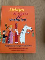 Lichtjes, Slingers & Verhalen - Feestdagenboek, Ophalen of Verzenden, Zo goed als nieuw, Non-fictie