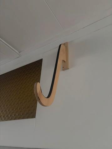 Surfboard Muurhouder beschikbaar voor biedingen
