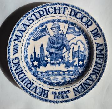 Bevrijding van Maastricht door de Amerikanen 1944 P. Regout beschikbaar voor biedingen