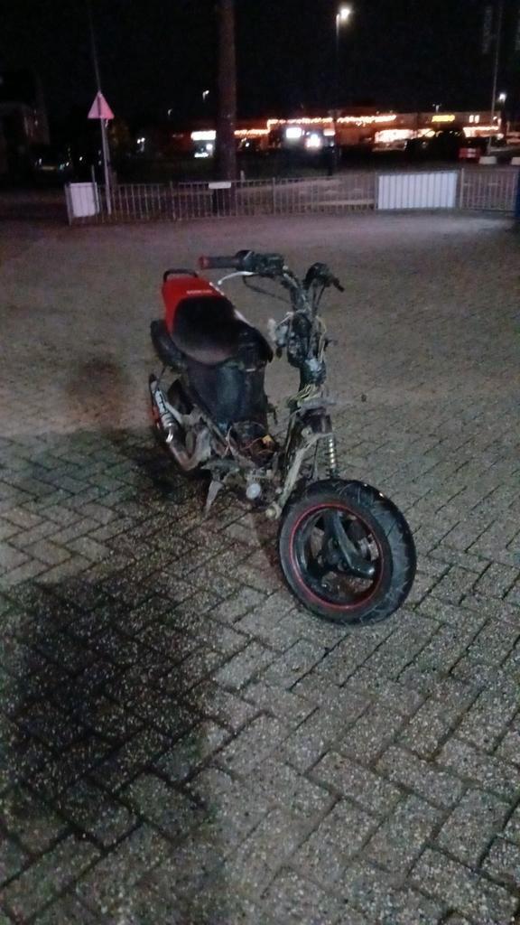 Speedficht 2 70cc, Fietsen en Brommers, Scooters | Peugeot, Zo goed als nieuw, Vivacity, Tweetakt, Ophalen