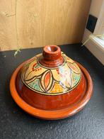 Nieuwe handbeschilderde Tajine, Ophalen
