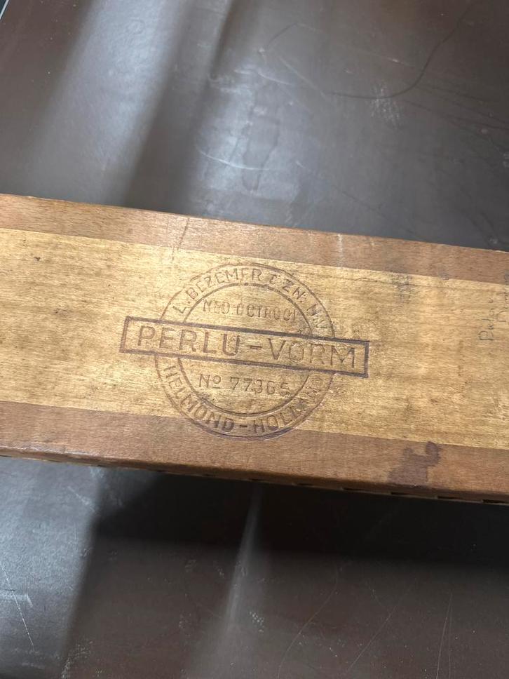 Vintage houten sigarenpers / sigarenmal – L. Bezemer & Zn, Antiek en Kunst, Antiek | Gereedschap en Instrumenten, Ophalen of Verzenden