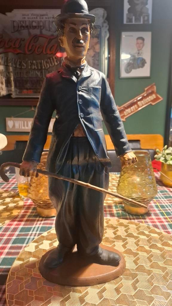 Charlie Chaplin Beeld, Antiek en Kunst, Kunst | Beelden en Houtsnijwerken, Ophalen