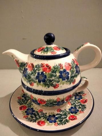 Tea for one theepot met kop en schotel Bunzlau Castle beschikbaar voor biedingen