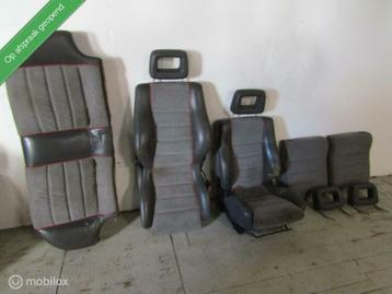 Stoel stoelen achterbank panelen opel omega A 3000 beschikbaar voor biedingen