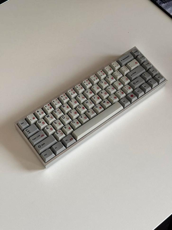 KBDfans Tofu 60 Custom Mechanisch Toetsenbord, Computers en Software, Toetsenborden, Zo goed als nieuw, Qwerty, Bedraad, Gaming toetsenbord
