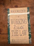 Working With The Law - Raymond Holliwell, Ophalen of Verzenden, Zo goed als nieuw, Spiritualiteit algemeen, Achtergrond en Informatie