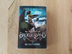 Boek broederband deel 1 veel gelezen, Boeken, Fantasy, Ophalen of Verzenden, Gelezen