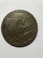 Herinneringspenning spoorwegstaking 1944-1945, Ophalen of Verzenden, Brons, Nederland