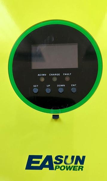 Nieuwe EASUN hybride omvomer/lader: I-Solar SMX II - 3,6 kW  beschikbaar voor biedingen