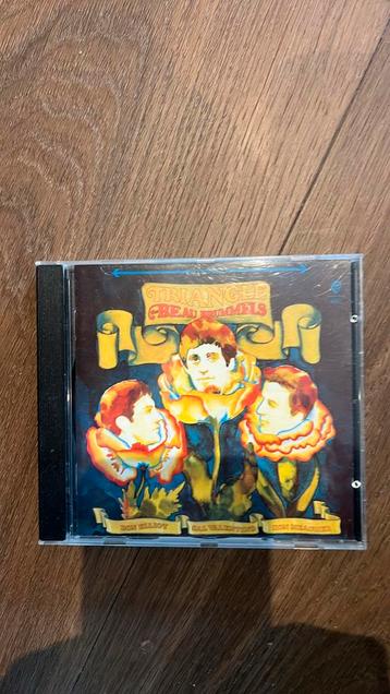 The Beau Brummels Triangle beschikbaar voor biedingen