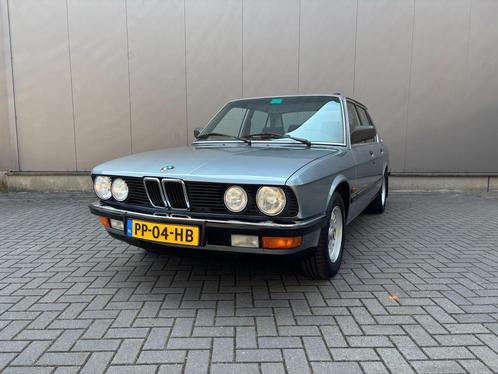 BMW 5-serie 520I, Auto's, BMW, Bedrijf, Te koop, 5-Serie, Centrale vergrendeling, Lichtmetalen velgen, Metallic lak, Trekhaak