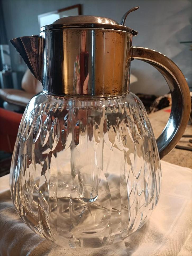 Kristallen waterkan met zilveren details, Antiek en Kunst, Antiek | Glas en Kristal, Ophalen of Verzenden