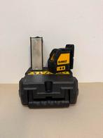 DeWalt DW088K kruislijnlaser, Doe-het-zelf en Verbouw, Meetapparatuur, Ophalen of Verzenden, Zo goed als nieuw, Multimeter