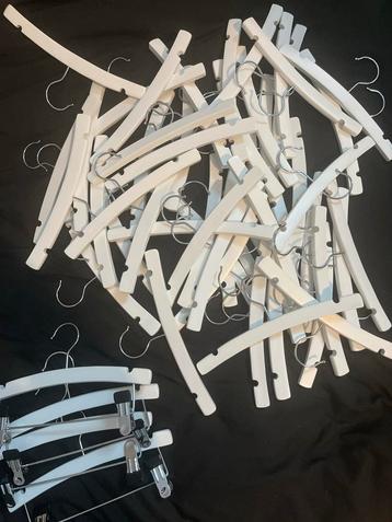 Kledinghangers voor Kinderen - Diverse beschikbaar voor biedingen