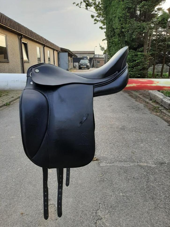 Schumacher Solution C  SF Dressuurzadel, Dieren en Toebehoren, Paarden en Pony's | Zadels, Zo goed als nieuw, Dressuur, Ophalen of Verzenden