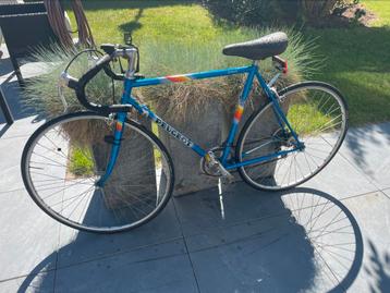 Vintage Peugeot Aubisque 12speed racefiets beschikbaar voor biedingen