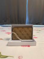 Guess Portemonnee – Nieuw met doos & dustbag (Latte Logo), Verzenden, Nieuw, Bruin, Guess