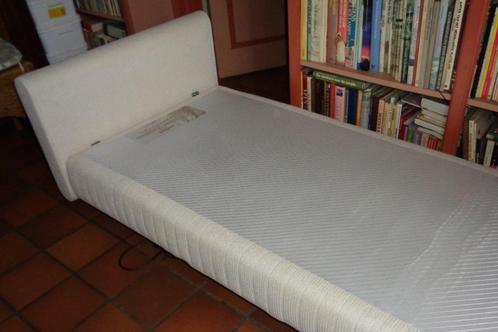 Electrisch verstelbaar boxspring eenpersoons bed 80x200 cm., Huis en Inrichting, Slaapkamer | Bedden, Gebruikt, Eenpersoons, 80 cm