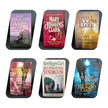 Diverse boeken van Mary Higgins Clark beschikbaar voor biedingen