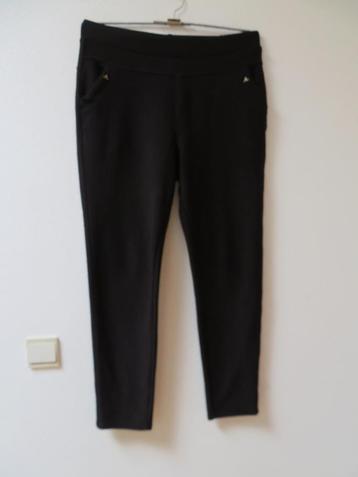 P24 mooie stretch broek zwart maat 46		 beschikbaar voor biedingen