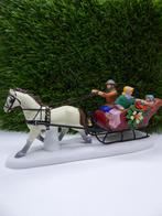 Department 56 Kerstdorp  Family sleigh ride, Diversen, Verzenden, Zo goed als nieuw