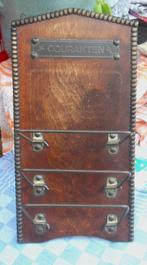 oude krantenhouder/ lectuurhouder/ brievenhouder, Huis en Inrichting, Woonaccessoires | Krantenbakken en Lectuurbakken, Ophalen of Verzenden