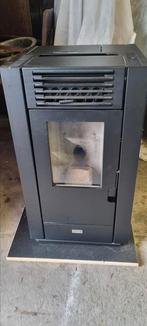 Pelletkachel Artel Me Next, Huis en Inrichting, Kachels, Ophalen, Zo goed als nieuw, Overige brandstoffen, Pelletkachel