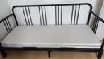 Bedbank Ikea Fyresdal inclusief 2 matrassen, Huis en Inrichting, Ophalen, Zo goed als nieuw, Tweepersoons, Zwart