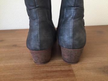 Western laarzen rafblauw beschikbaar voor biedingen