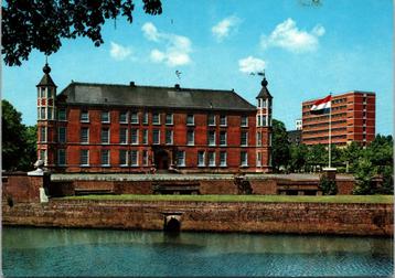 Breda - Koninklijke Militaire Academie (1974) beschikbaar voor biedingen