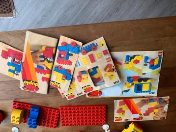 Duplo set met blokken en treintjes etc etc. beschikbaar voor biedingen