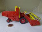 1960 Corgi Majortoys 1111 MASSEY FERGUSON COMBINE HARVESTER., Ophalen of Verzenden, Gebruikt, Tractor of Landbouw, Corgi