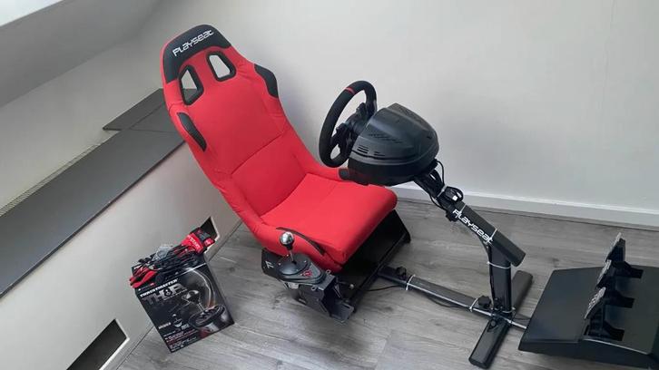 Trustmaster T300 Ferrari Alcantara, TH8A, Playseat, Spelcomputers en Games, Spelcomputers | Sony PlayStation Consoles | Accessoires