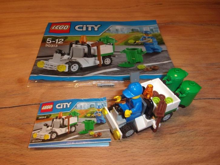 Lego Town 30313-1 Garbage Truck polybag uit 2015, Kinderen en Baby's, Speelgoed | Duplo en Lego, Gebruikt, Lego, Complete set