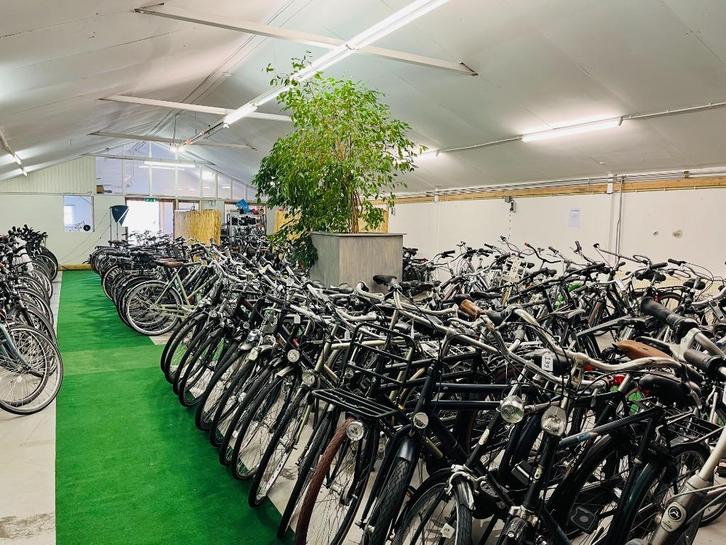 Laagste prijsgarantie gebruikte fietsen! Megastore Maarssen, Fietsen en Brommers, Fietsen | Dames | Damesfietsen, Zo goed als nieuw