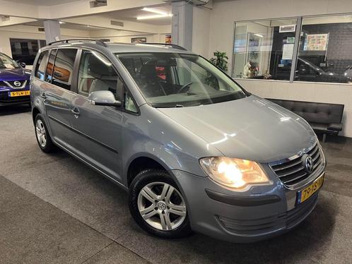Volkswagen Touran 1.4 TSI *NAP*DSG Automaat*Leder*, Auto's, Volkswagen, Bedrijf, Touran, ABS, Airbags, Airconditioning, Boordcomputer