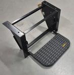 Elektrische opstap /trap voor bakwagen, camper of foodtruck, Ophalen, Nieuw, Voor, Spatbord